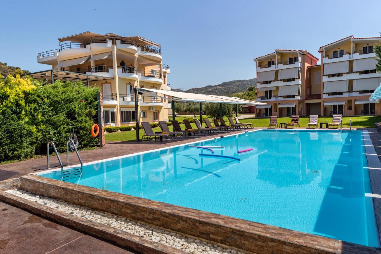 Aparthotel Anilio Plaza Zacharo Exterior foto