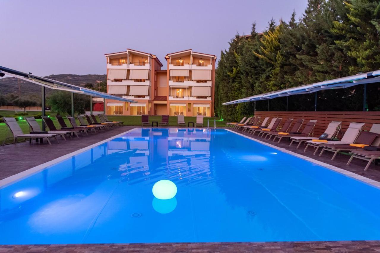 Aparthotel Anilio Plaza Zacharo Exterior foto