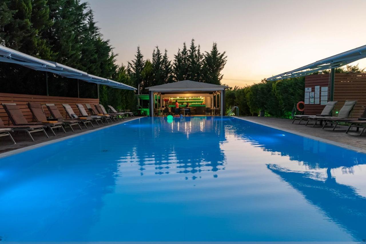 Aparthotel Anilio Plaza Zacharo Exterior foto