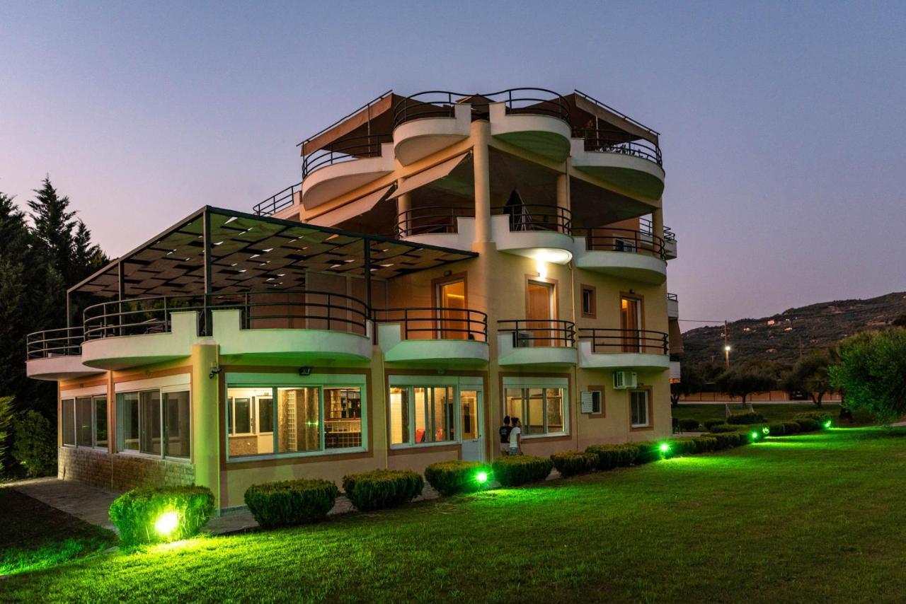 Aparthotel Anilio Plaza Zacharo Exterior foto